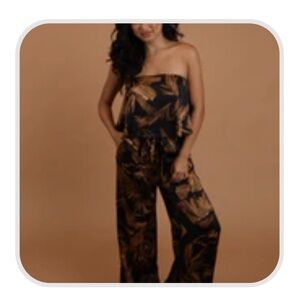 Chic Strapless Jumpsuit in Black and Brown